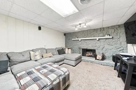 5600 83rd Avenue N Minneapolis MN 55443