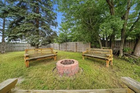 5600 83rd Avenue N Minneapolis MN 55443