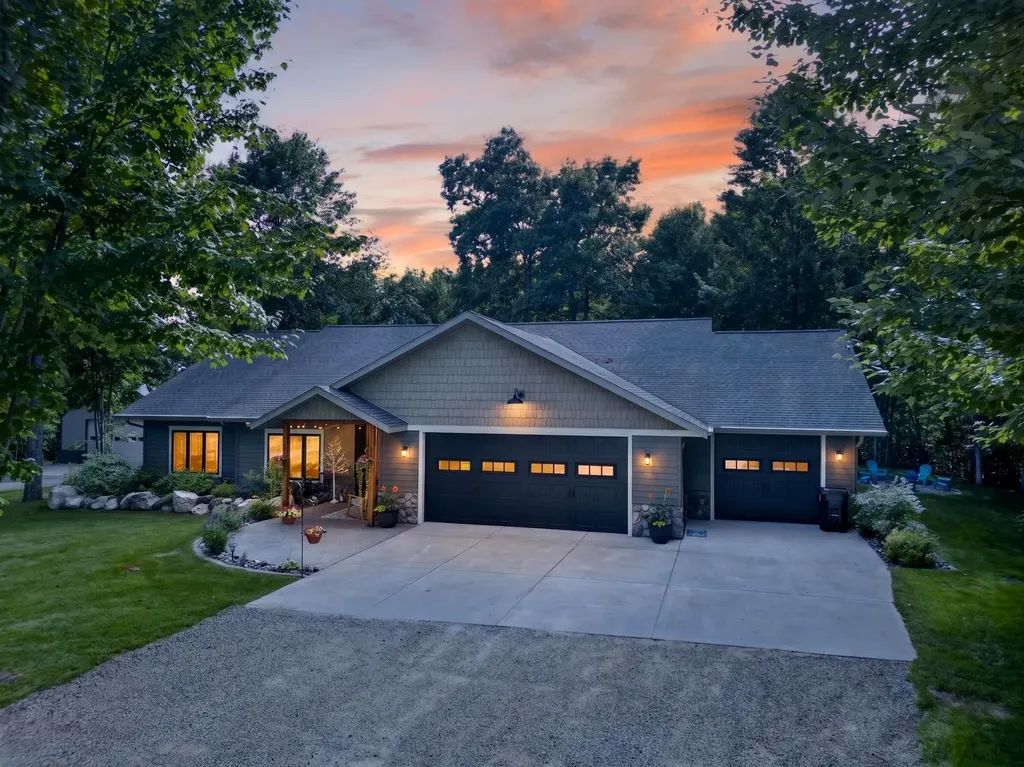 10139 Rardin Road SW Nisswa MN 56468
