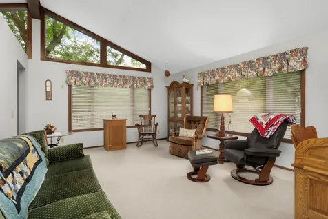 3325 Niagara Lane N Plymouth MN 55447