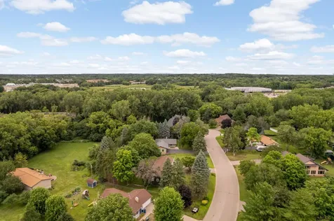 3325 Niagara Lane N Plymouth MN 55447