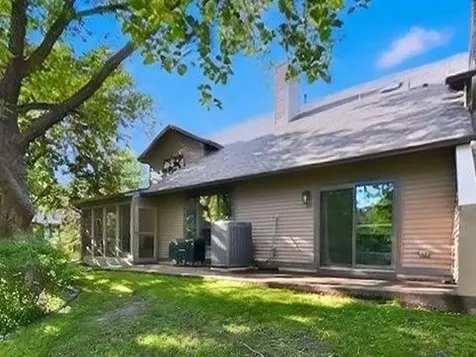 15635 41st Avenue N Plymouth MN 55446