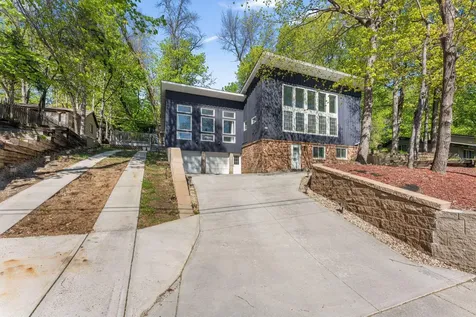 4442 Dorchester Road Mound MN 55364