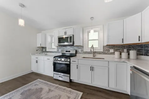 4442 Dorchester Road Mound MN 55364