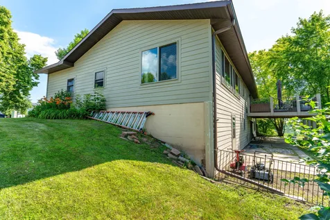 108 E Oriole Drive Fergus Falls MN 56537