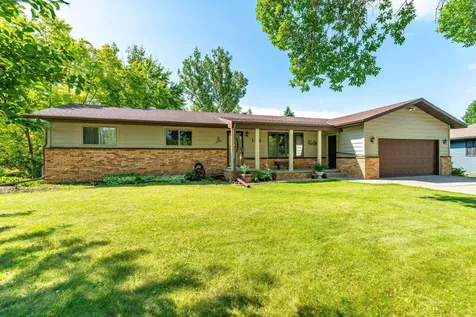108 E Oriole Drive Fergus Falls MN 56537