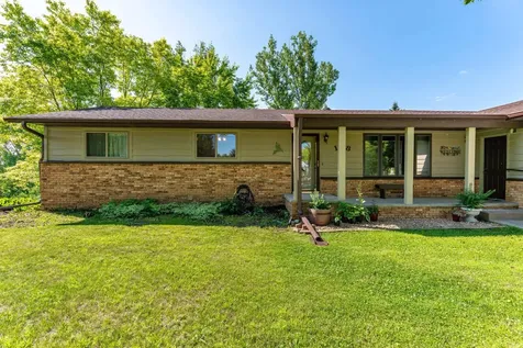 108 E Oriole Drive Fergus Falls MN 56537