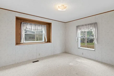 2215 Sugar Pine Drive Cambridge MN 55008