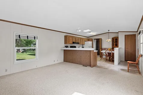 2215 Sugar Pine Drive Cambridge MN 55008