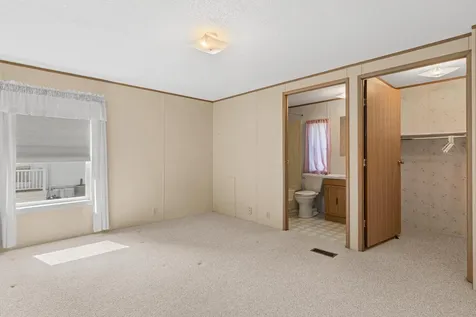 2215 Sugar Pine Drive Cambridge MN 55008