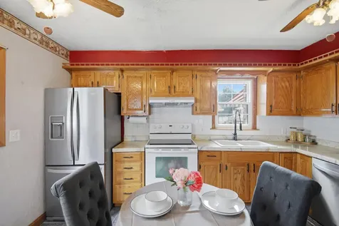 904 14th Avenue SE Austin MN 55912