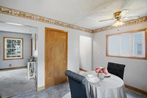 904 14th Avenue SE Austin MN 55912