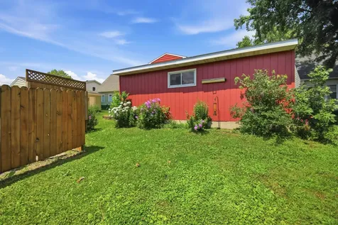 904 14th Avenue SE Austin MN 55912