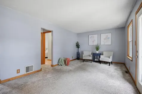 904 14th Avenue SE Austin MN 55912