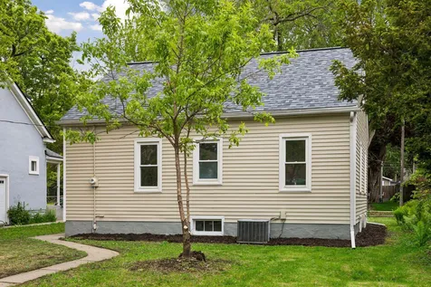 3243 Washburn Avenue N Minneapolis MN 55412