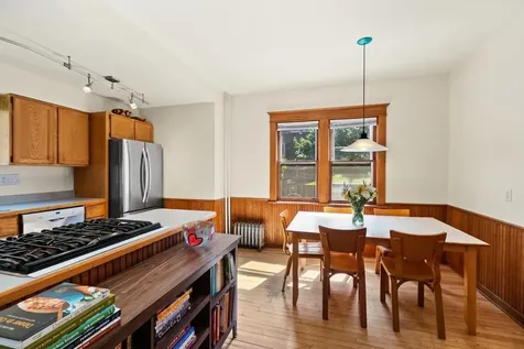 1905 Laurel Avenue Saint Paul MN 55104