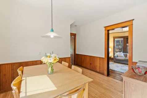 1905 Laurel Avenue Saint Paul MN 55104