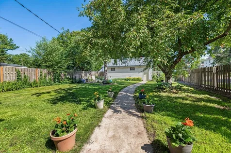 1905 Laurel Avenue Saint Paul MN 55104