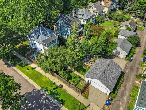 1905 Laurel Avenue Saint Paul MN 55104