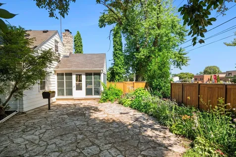 102 14th Avenue N Hopkins MN 55343