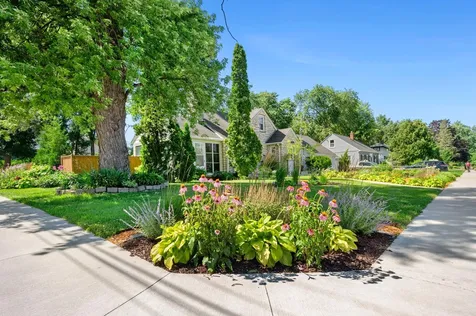 102 14th Avenue N Hopkins MN 55343