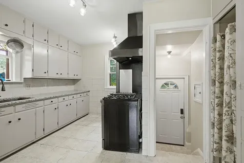 3856 Welcome Avenue N Robbinsdale MN 55422