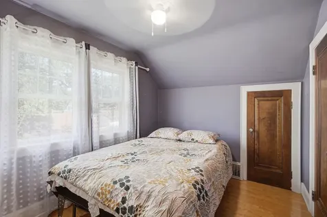 3856 Welcome Avenue N Robbinsdale MN 55422