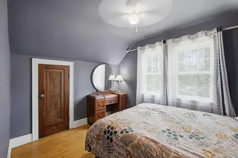 3856 Welcome Avenue N Robbinsdale MN 55422