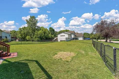 5785 Yucca Lane N Plymouth MN 55446