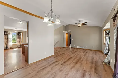 5785 Yucca Lane N Plymouth MN 55446