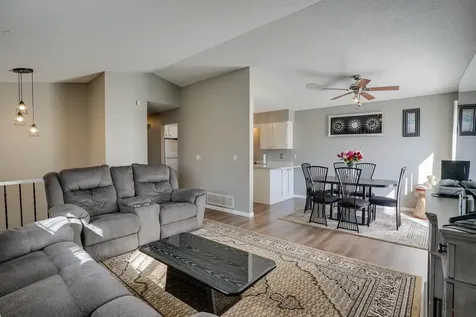 15865 Griffon Path Apple Valley MN 55124