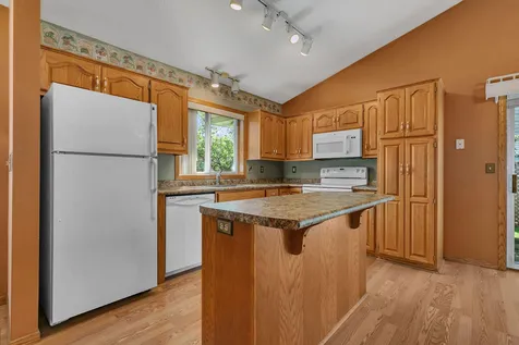 611 5th Avenue S Sartell MN 56377