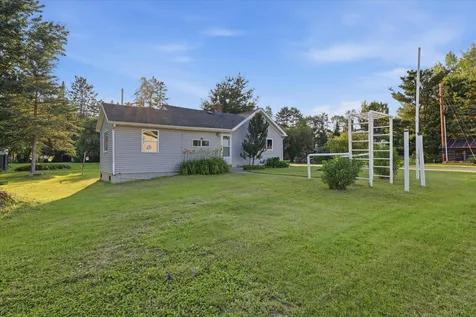 127 N 2nd Avenue Warba MN 55793