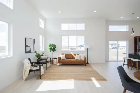 6805 Selkirk Drive S Fargo ND 58104