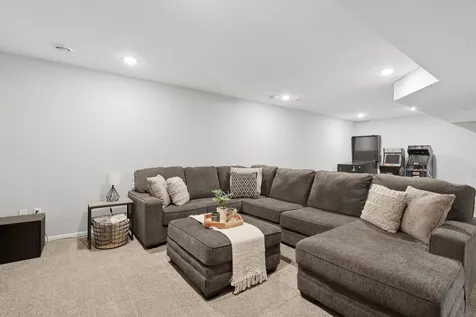 13995 Abbeyfield Avenue Rosemount MN 55068