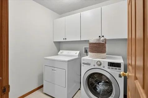 13955 Erwin Court Eden Prairie MN 55344