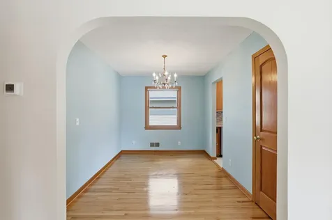 3110 W 82nd Street Bloomington MN 55431