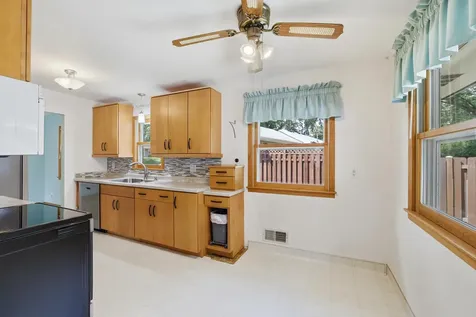 3110 W 82nd Street Bloomington MN 55431