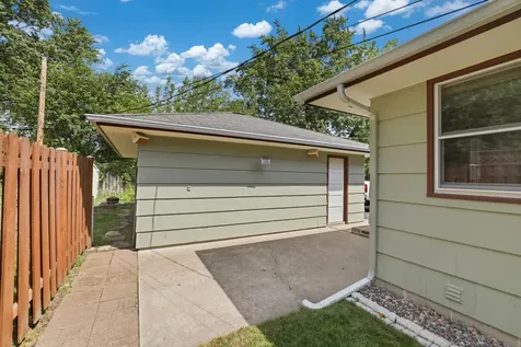 3110 W 82nd Street Bloomington MN 55431