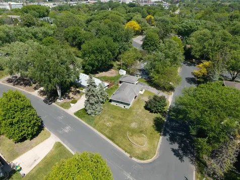 3110 W 82nd Street Bloomington MN 55431