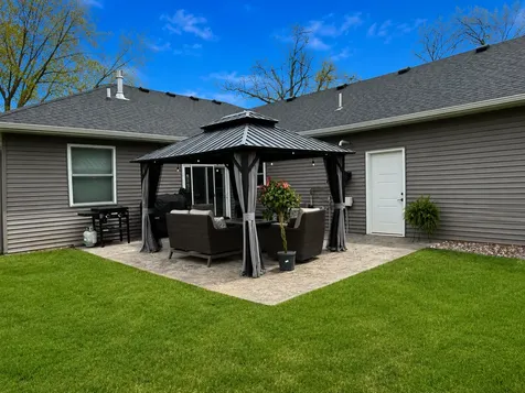 28200 144th Street NW Zimmerman MN 55398