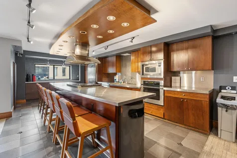 401 S 1st Street Minneapolis MN 55401