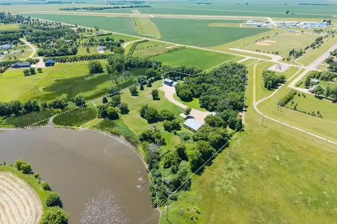8010 182nd Avenue SE Wahpeton ND 58075
