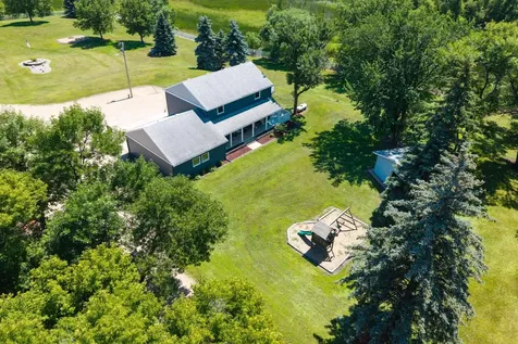 8010 182nd Avenue SE Wahpeton ND 58075