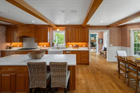 3698 Woodland Cove Parkway Minnetrista MN 55331