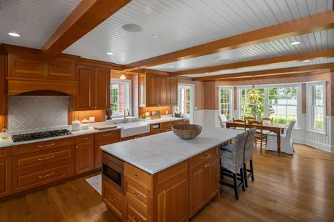3698 Woodland Cove Parkway Minnetrista MN 55331