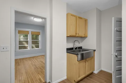 4231 Wentworth Avenue Minneapolis MN 55409