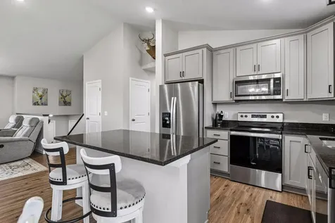 2131 River Bend Trail Mayer MN 55360