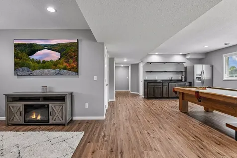 2131 River Bend Trail Mayer MN 55360