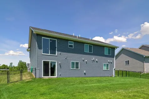 2131 River Bend Trail Mayer MN 55360
